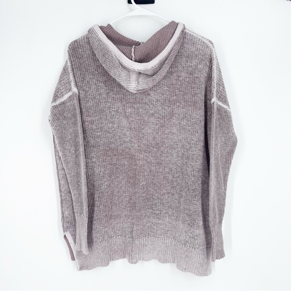 American Eagle Sweater - Picture 2 of 3